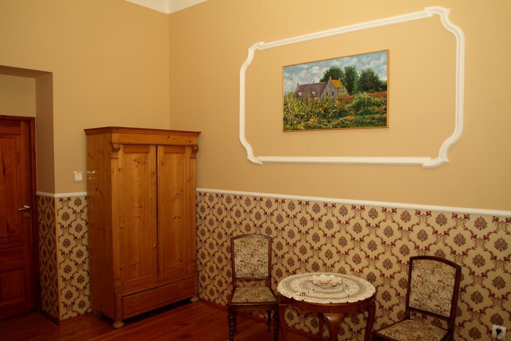 Palac Pensjonat Ptaszynka Gryfice Szoba fotó