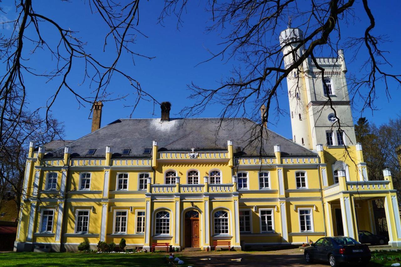 Palac Pensjonat Ptaszynka Gryfice Kültér fotó